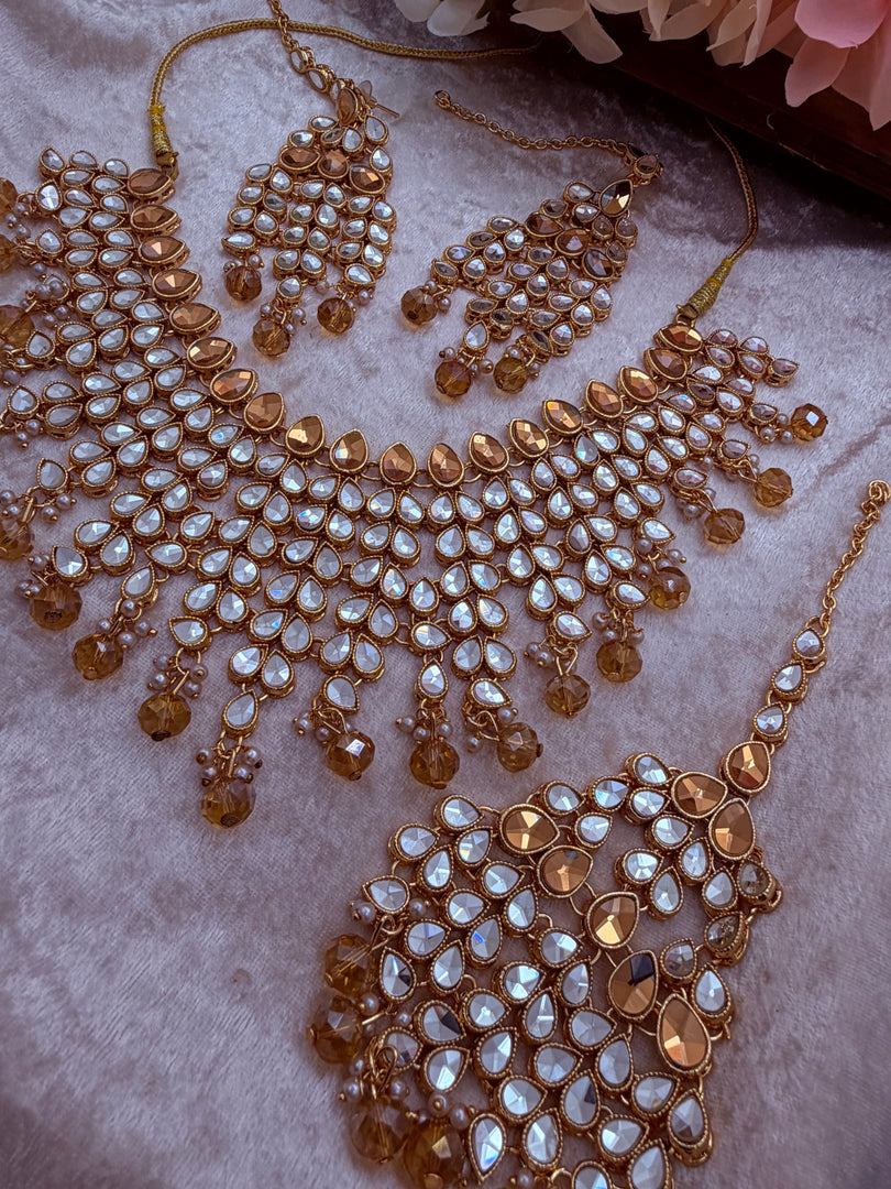 Twinkle Beautiful Pakistani Necklace Set