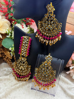 Load image into Gallery viewer, Suhani Leaf Drop Tikka Earring Set
