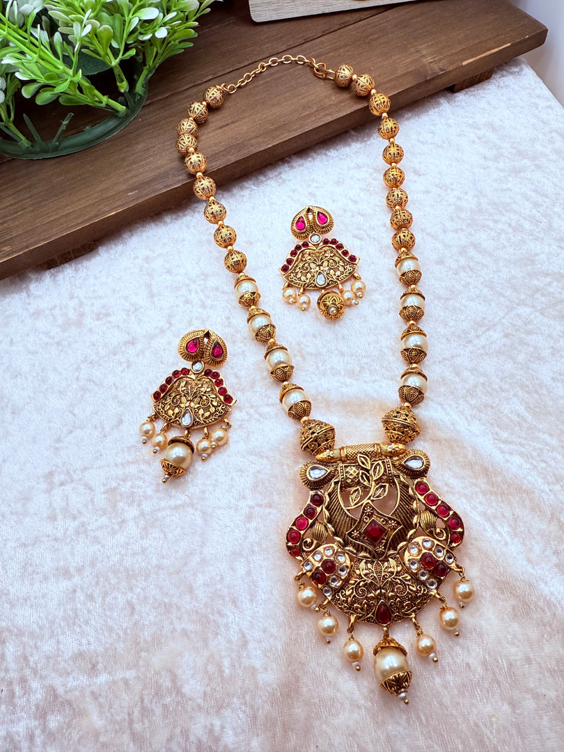 Gahena Rani Color Matte Gold Temple Necklace Set