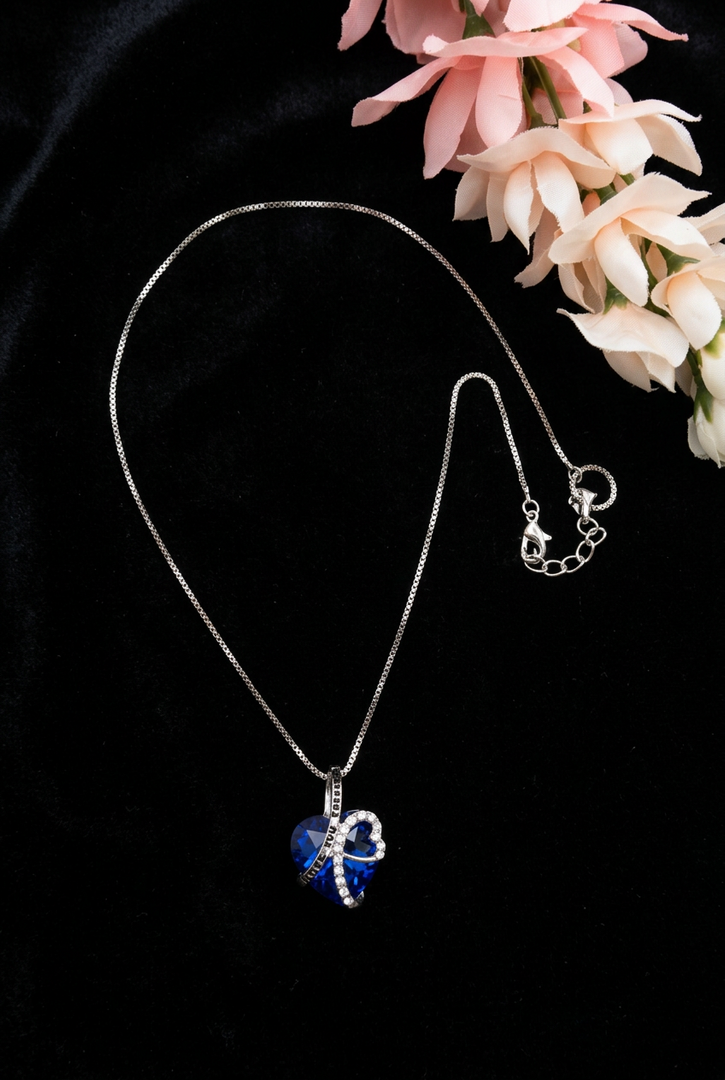 Deep Blue Crystal Heart Rhinestone Necklace