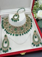 Load image into Gallery viewer, Heeran Green Indian Bridal Necklace Set
