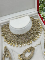 Load image into Gallery viewer, Mehbooba Polki Choker  Set
