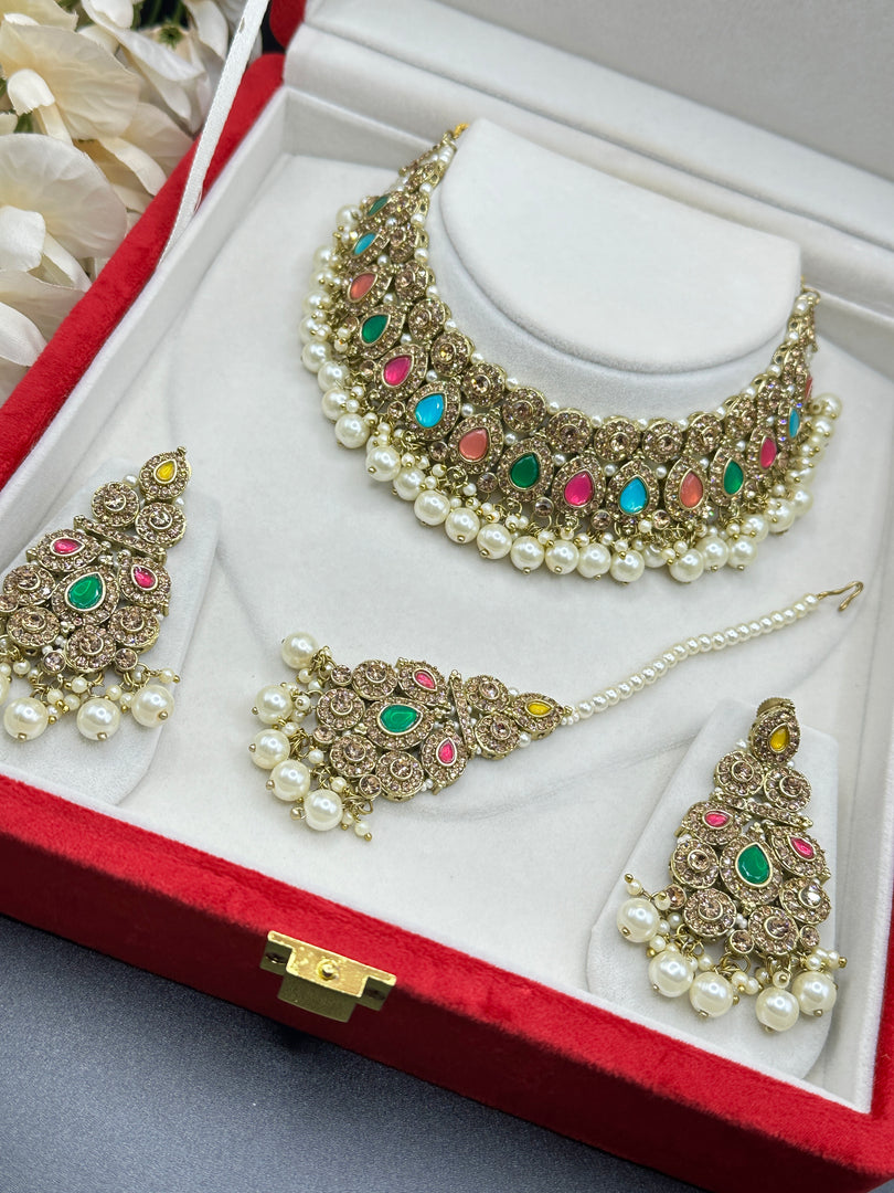 Shabnam Pakistani Style Choker Set