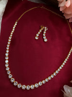 Load image into Gallery viewer, Sparkling Cubic Zirconium necklace set
