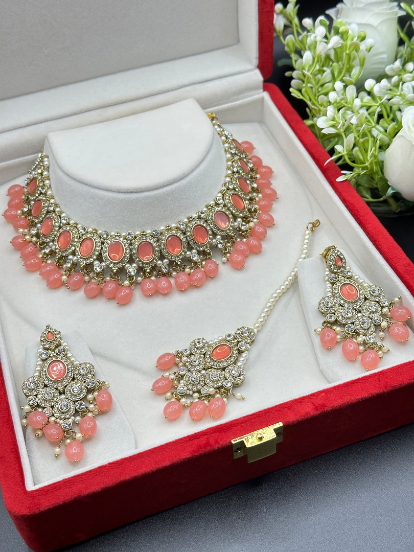 Shabnam Pakistani Style Choker Set