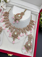 Load image into Gallery viewer, Jannat Polki Indian Necklace Set
