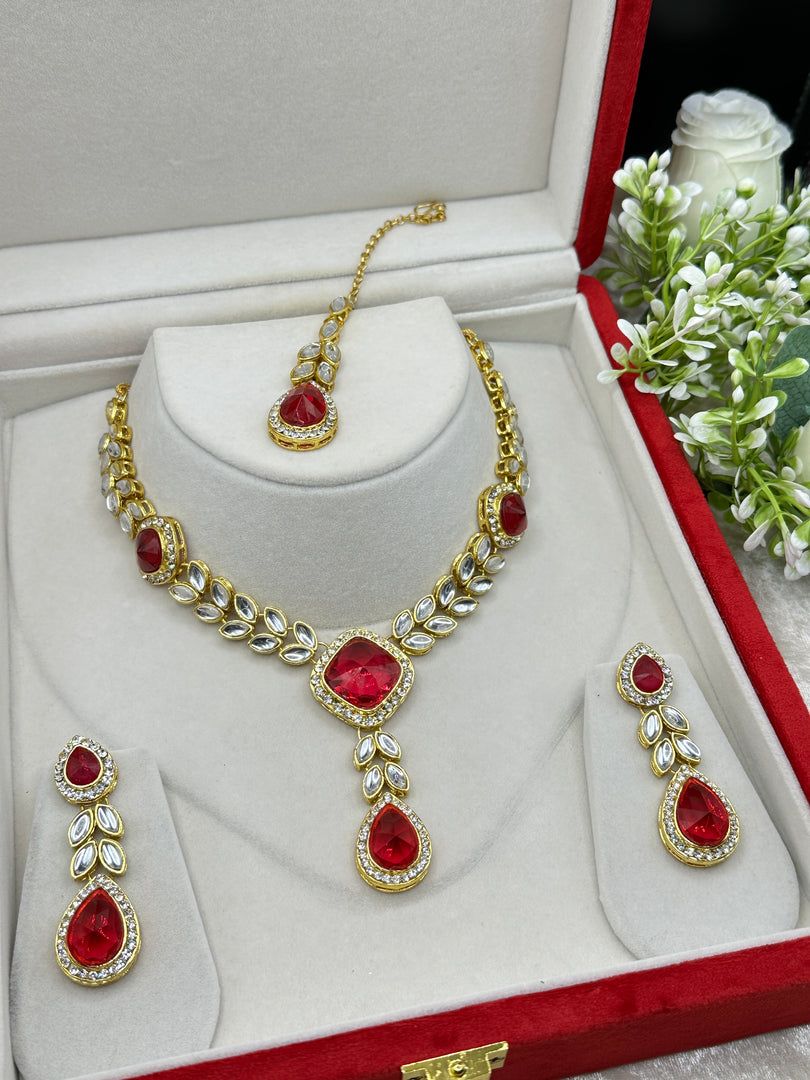 Hot pink Kundan necklace