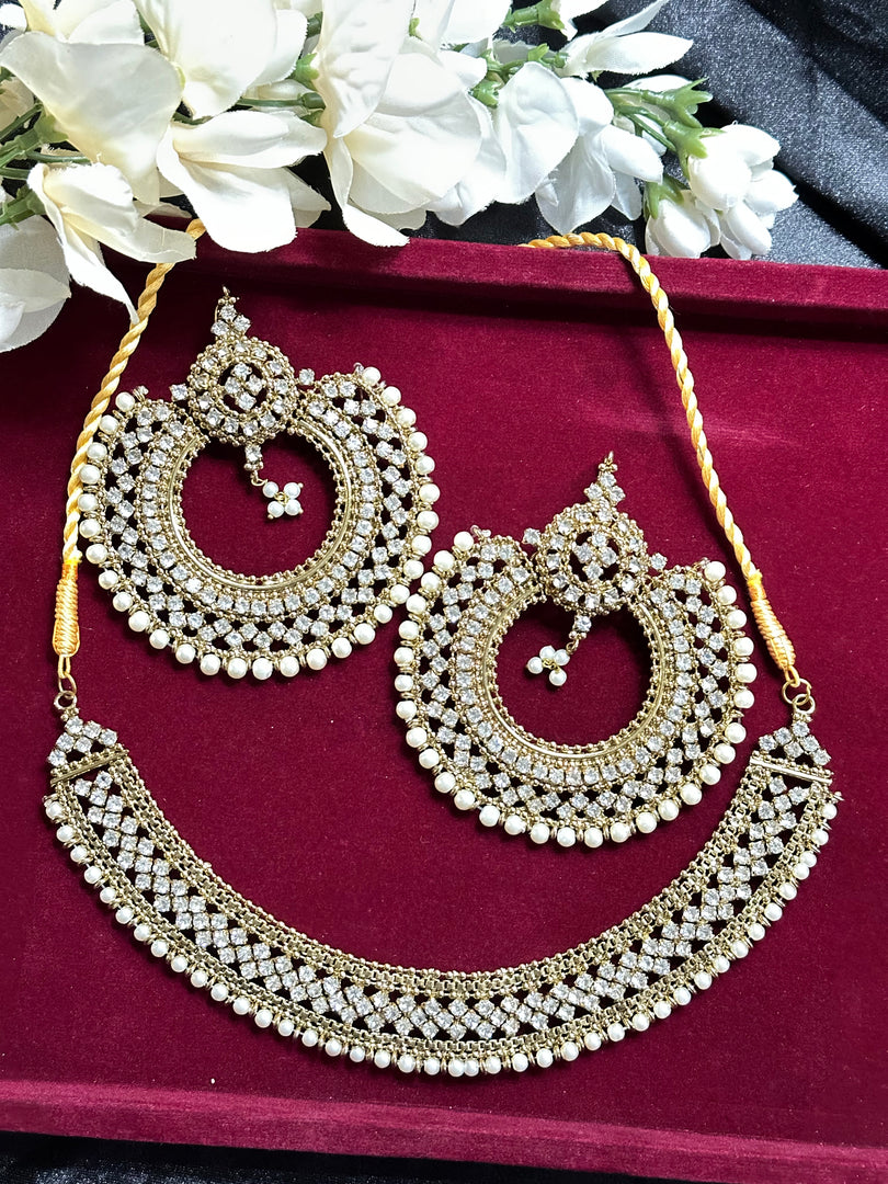 Shakira Pakistani Necklace with Earrings