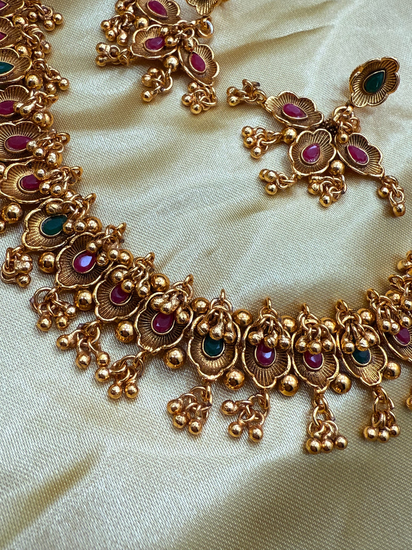 Saraswati matte Gold Platted Choker Set With Earring