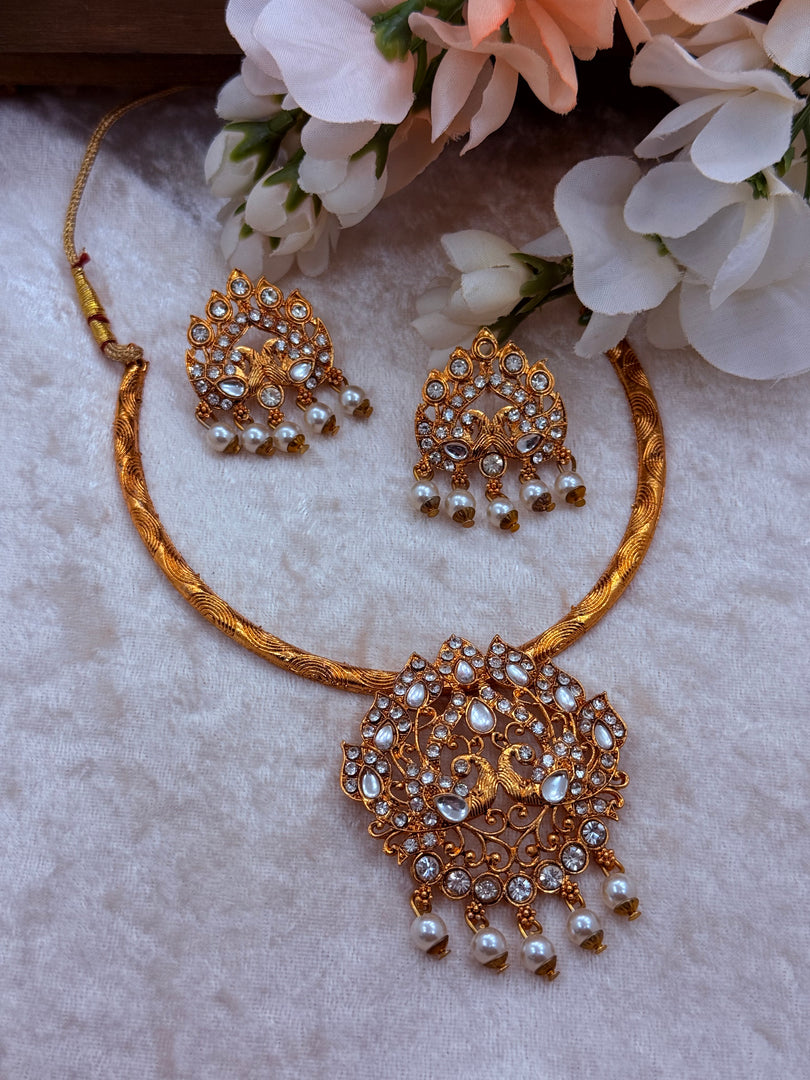 Peacock Hasli necklace with earring