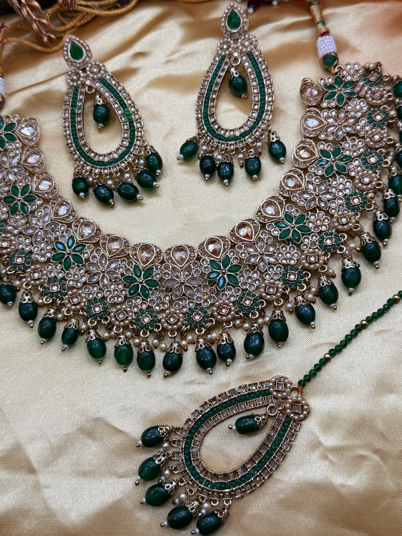 Heeran Green Indian Bridal Necklace Set