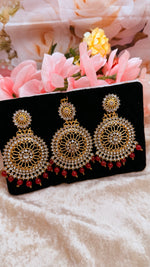 Load image into Gallery viewer, Beautiful rhinestone tikka set
