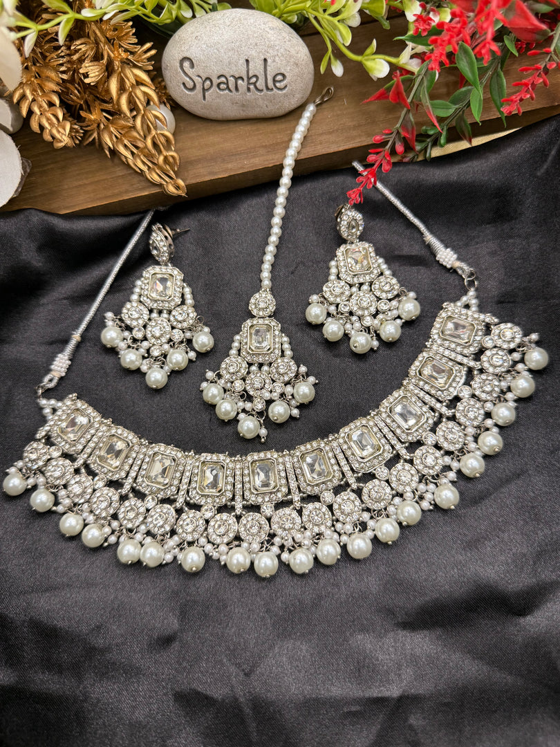 Vasana Pakistani Style Choker Set