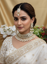 Load image into Gallery viewer, Shamiksha Mirror Choker Set
