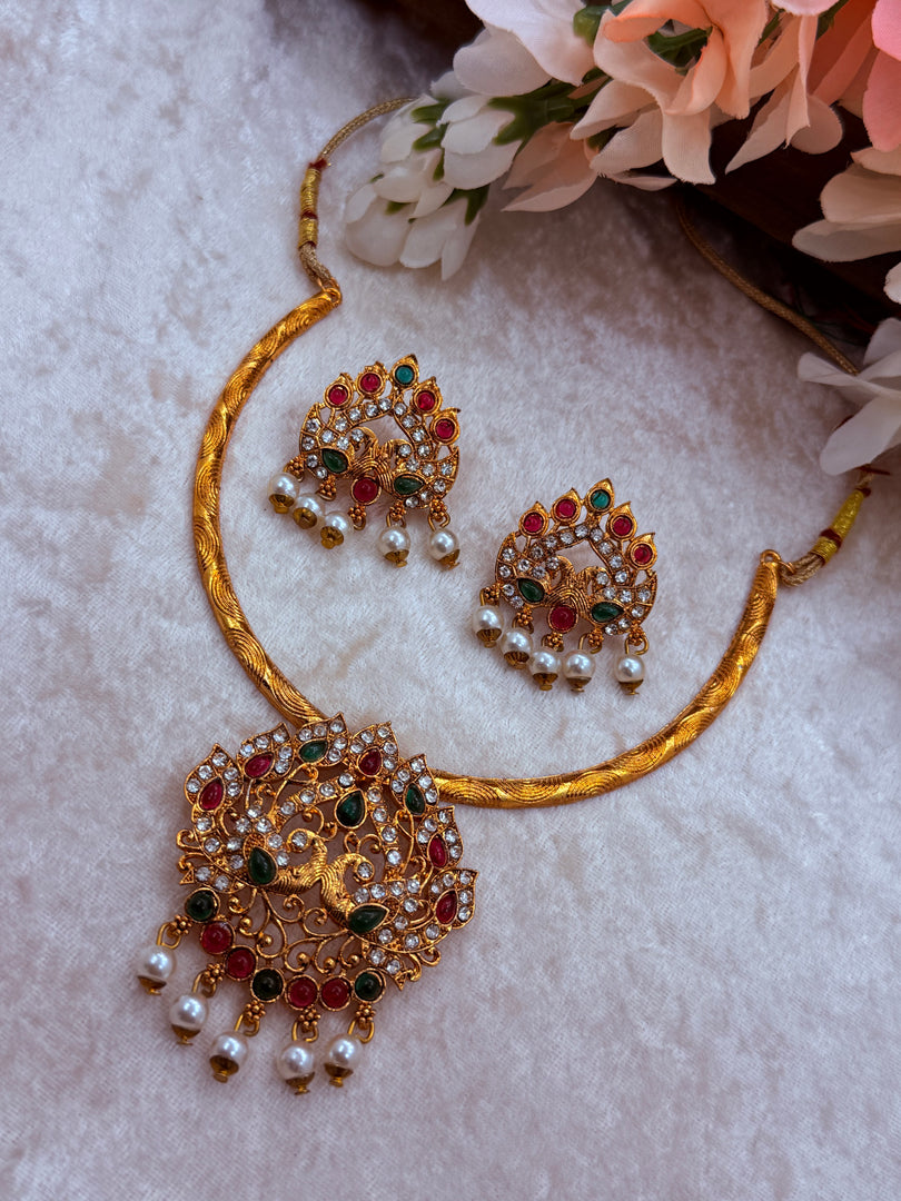 Peacock Hasli necklace with earring