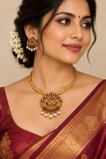 Load image into Gallery viewer, Peacock Hasli necklace with earring
