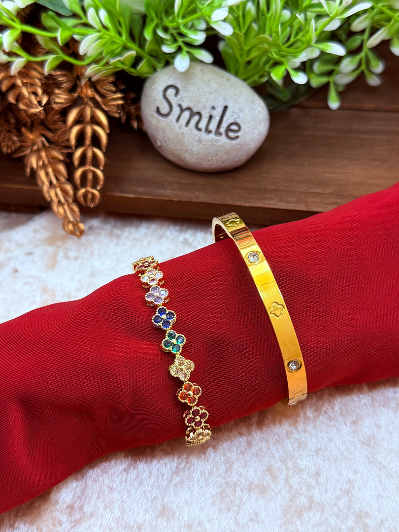 High quality Stainless Steel clover 🍀  Bracelets (Anti Tarnish)