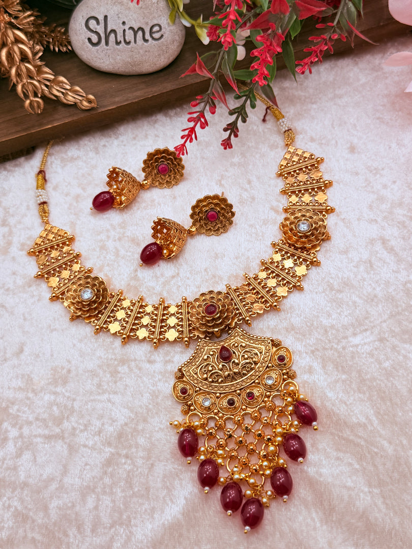 Kamla gold Plated temple Jewerly Necklace Set