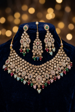 Load image into Gallery viewer, Multicolor Antique Gold crystal beads Necklace set