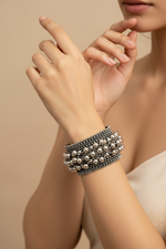 Load image into Gallery viewer, Openable Oxidised Bracelet