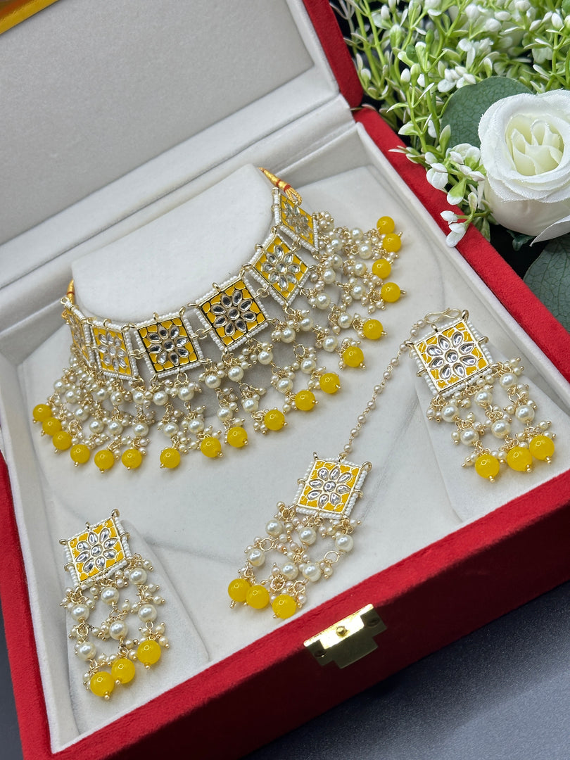 Hayat Kundan Drop Pearl Indian Choker Set