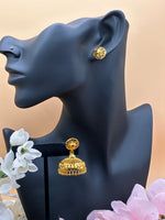 Load image into Gallery viewer, Simas Gold Platted jhumka
