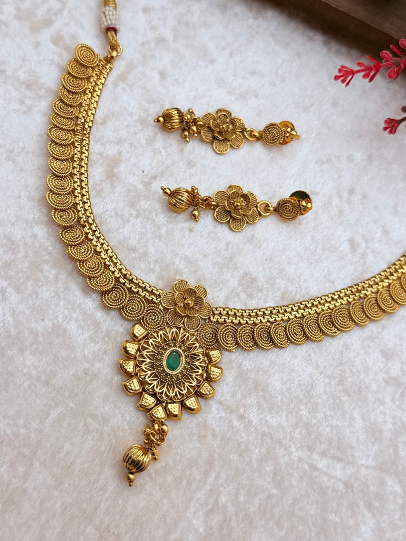 स्वर्ण मंदिर आभूषण सेट
