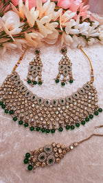 Load image into Gallery viewer, Green Antique Gold crystal beads choker set