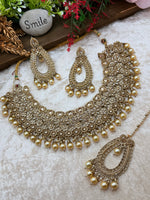 Load image into Gallery viewer, मेहबूबा पोल्की चोकर सेट
