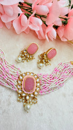 Load image into Gallery viewer, Beaded choker with earrings