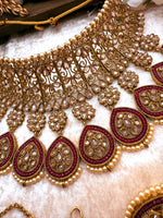 Load image into Gallery viewer, सुंदर पोल्की चोकर सेट 
