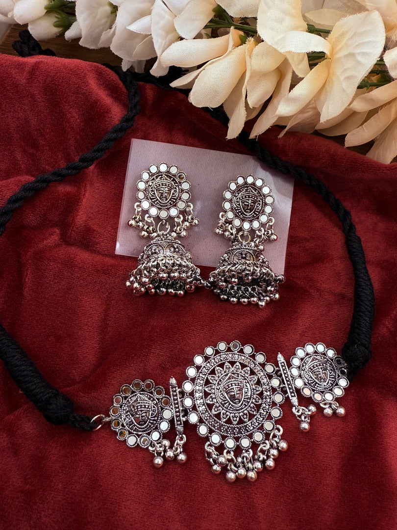 Giyas Oxidised Silver choker set
