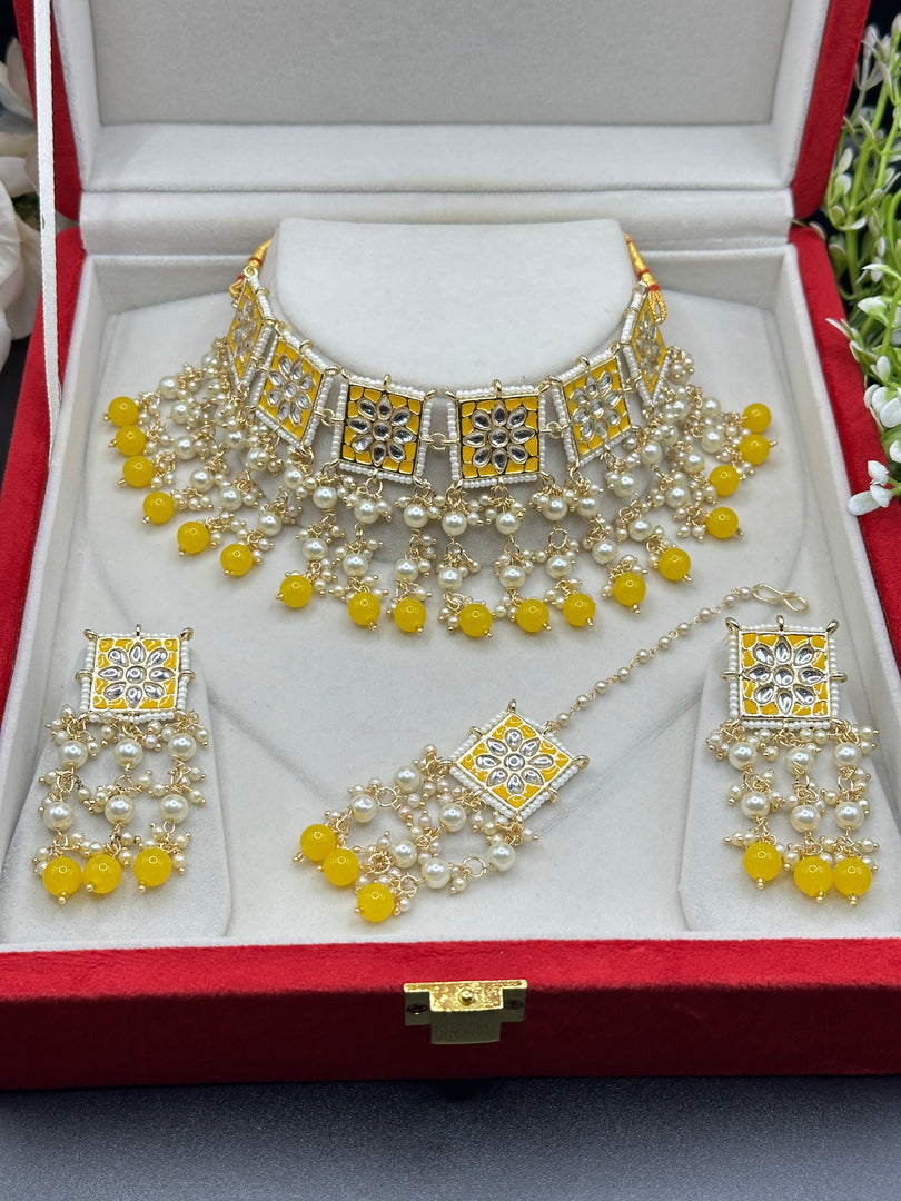 Hayat Kundan Drop Pearl Indian Choker Set