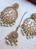 Load image into Gallery viewer, Advika Polki Tikka Maang Earring Set
