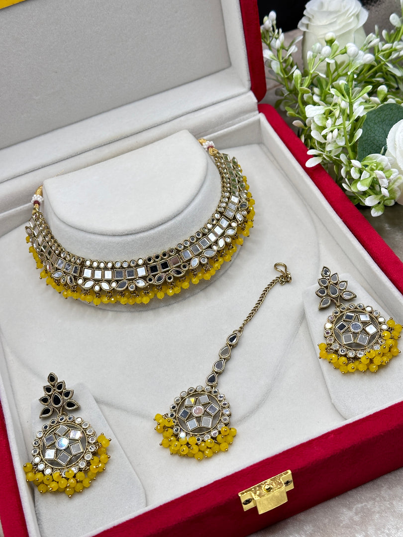 Kanchan Mirrror Necklace Set