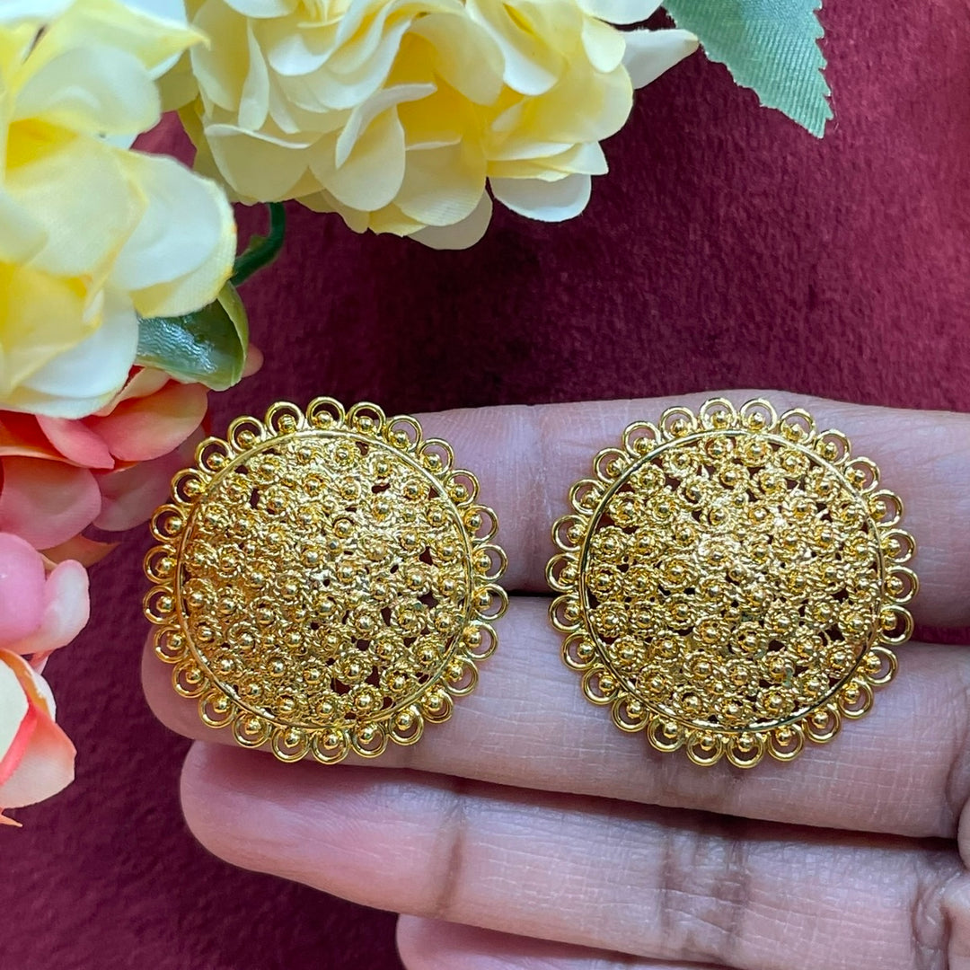 Golden Studs