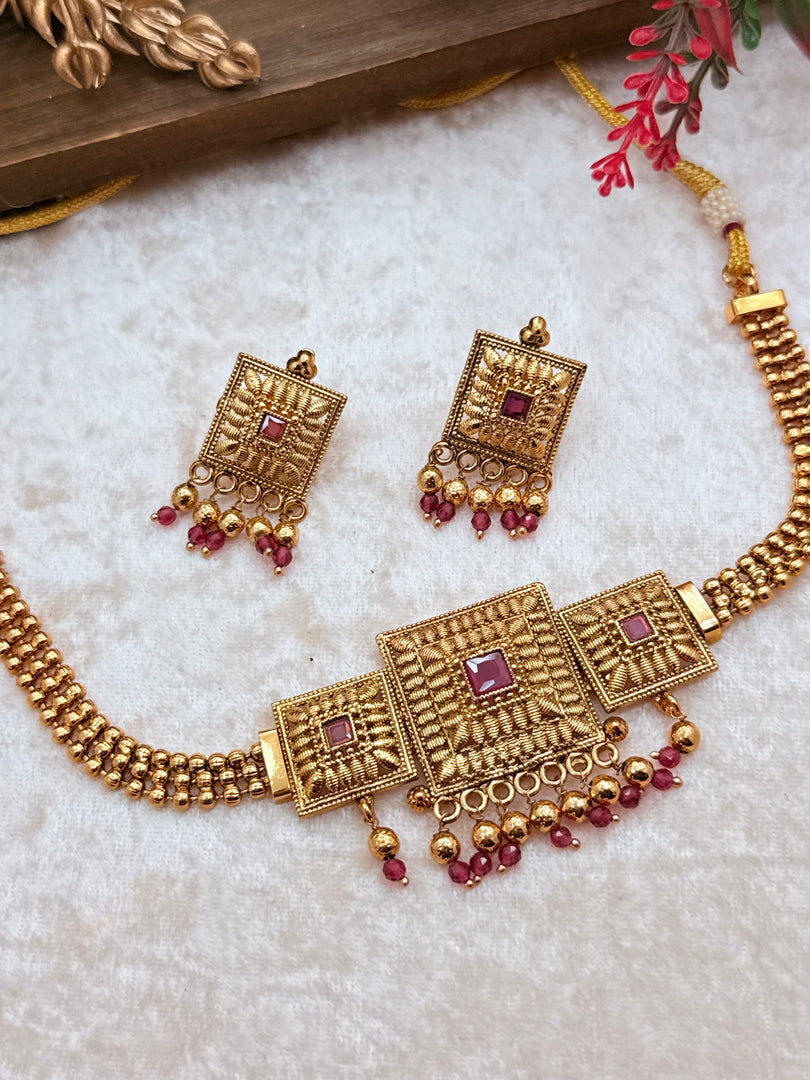 Anwita matte Golden Set