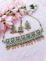 Load image into Gallery viewer, Kusum Polki Indian Choker Set
