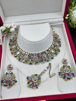 Load image into Gallery viewer, Kimmy mirror necklace set
