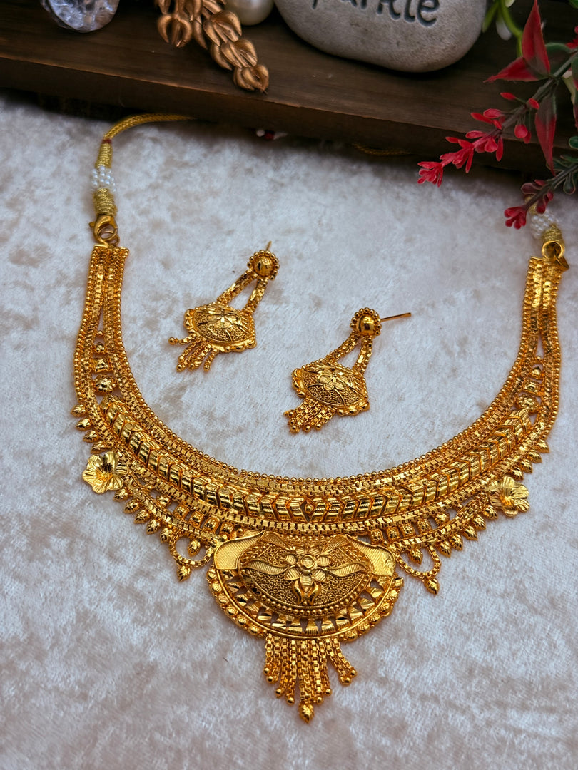 Farida Golden Necklace Sets