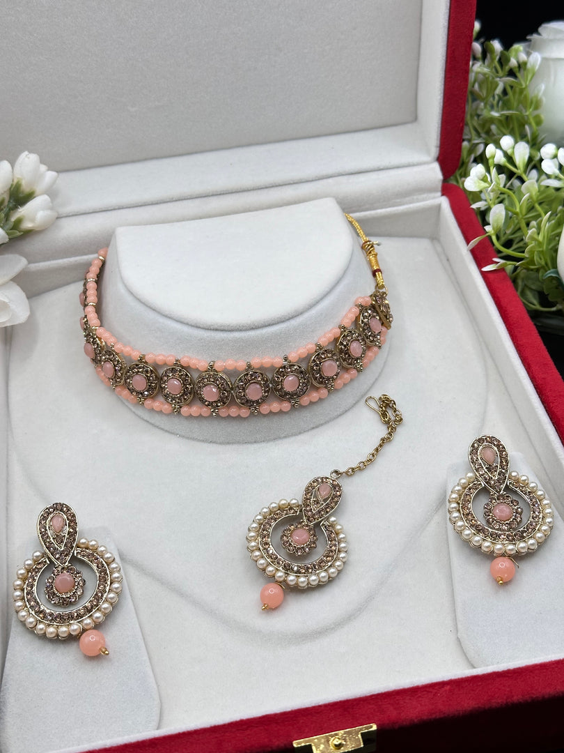 Tamana Stone Choker set