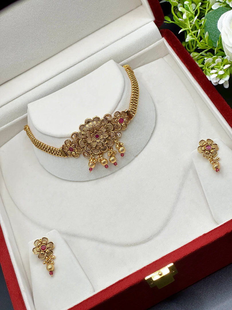 Shabnam matte gold choker set