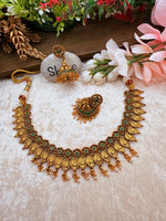 Load image into Gallery viewer, Gaytri Matte gold Plated Temple Jewerly