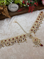 Load image into Gallery viewer, Pranita Pakistani Mattha Patti (head band)
