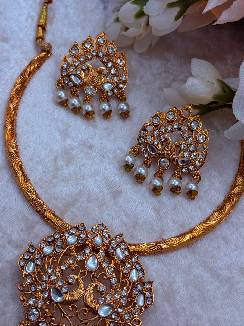 Peacock Hasli necklace with earring