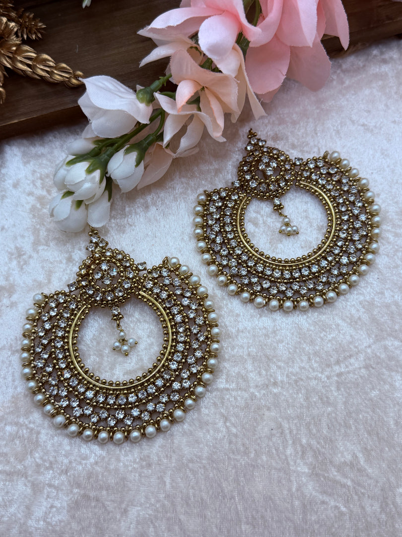 Zubeena Pakistani Oversized Earring