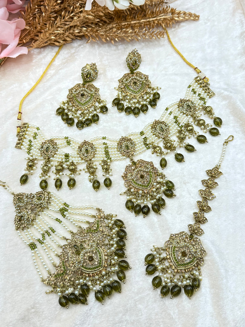 Zaina Pakistani Choker Set