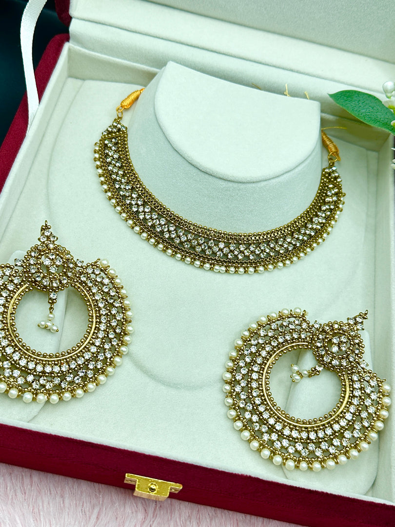 Shakira Pakistani Necklace with Earrings