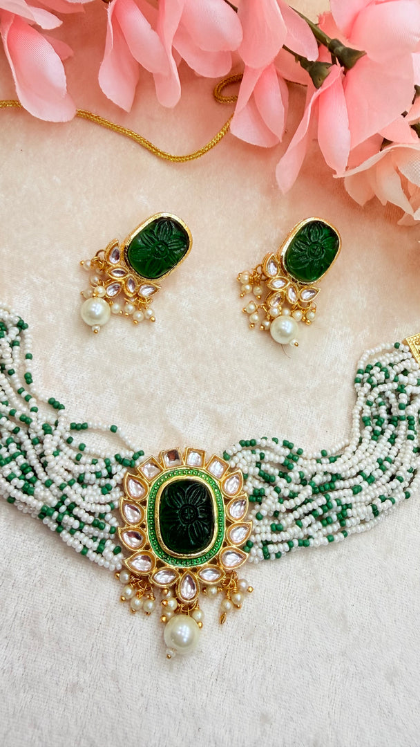 Beaded choker with earrings