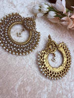 Load image into Gallery viewer, Zubeena Pakistani Oversized Earring